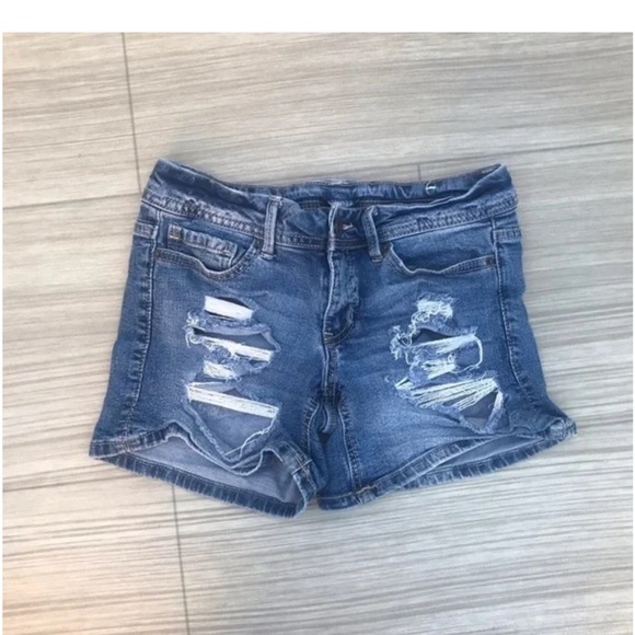 Rue21 Blue Distressed Jean Shorts - Picture 1 of 4